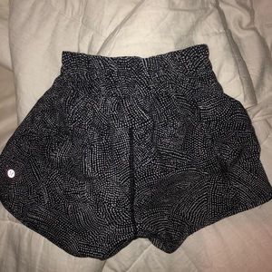 RARE LULULEMON SHORTS !!